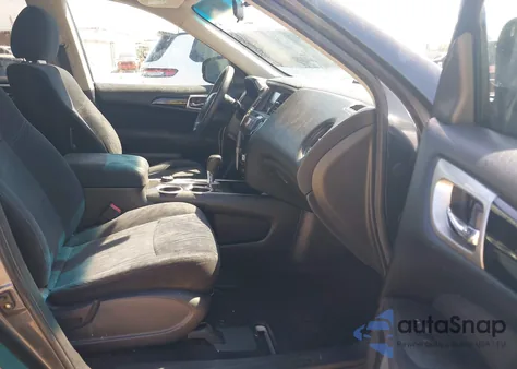 2013 Nissan Pathfinder S z USA, uszkodzony, nr VIN 5N1AR2MM3DC605746